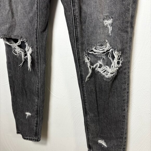 American Eagle Mom Jeans Black Dark Wash Distressed Casual Cotton Womens 00 Reg - Picture 3 of 8